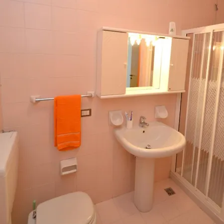 公寓 Charming Flat With Shared Pool - Beahost