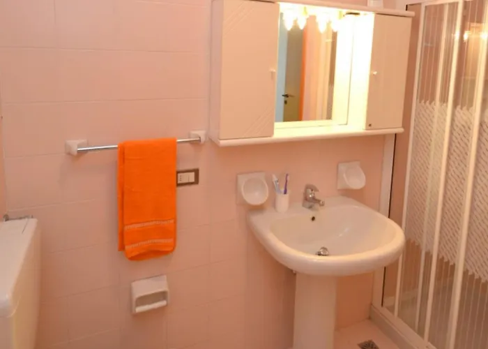 Апартаменты Charming Flat With Shared Pool - Beahost